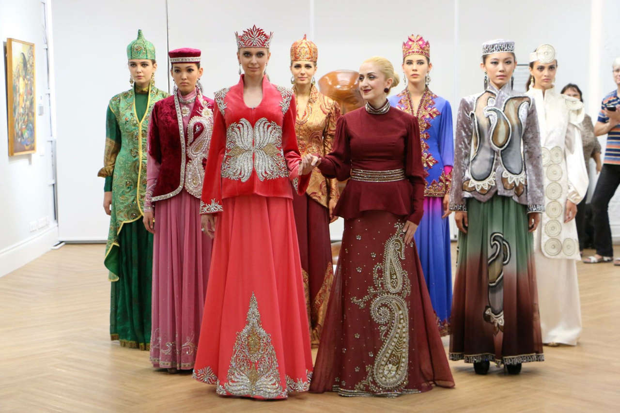 Azerbaijani designer to present collection in China