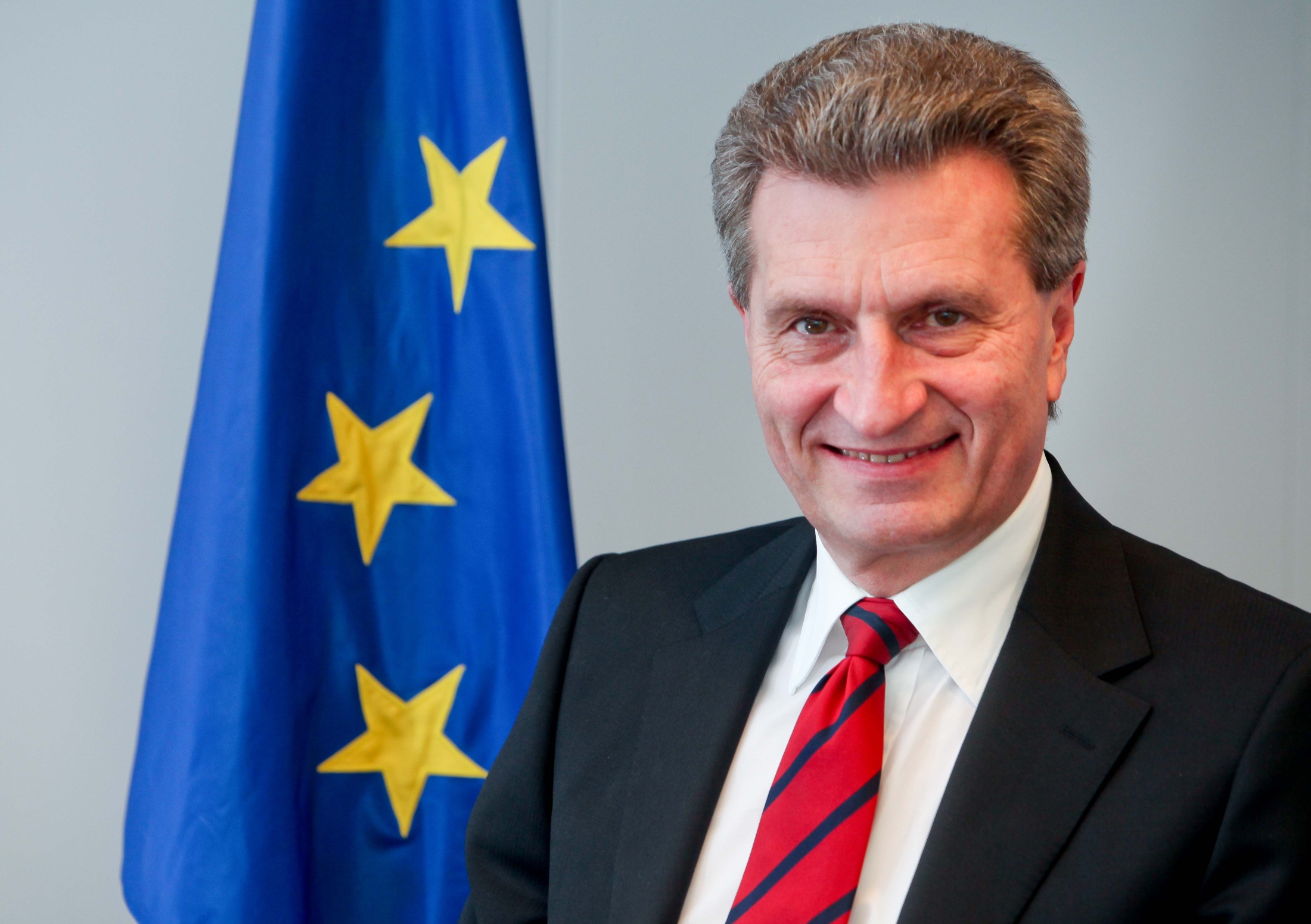 EU energy commissioner to visit Baku