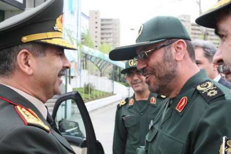 Iran's defense minister pays visit to Baku