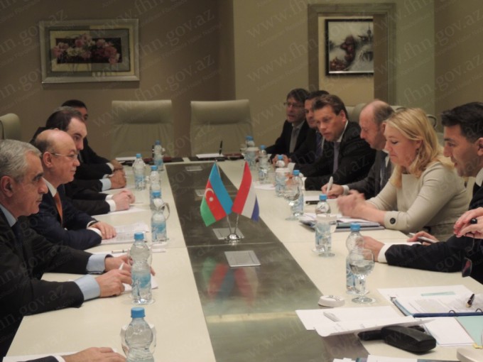 Azerbaijan, Netherlands sign MoU on water resource management