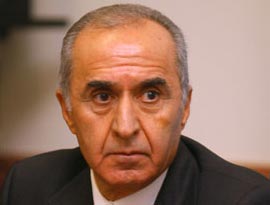 Turkey’s ex-FM says Nagorno-Karabakh conflict threats regional peace