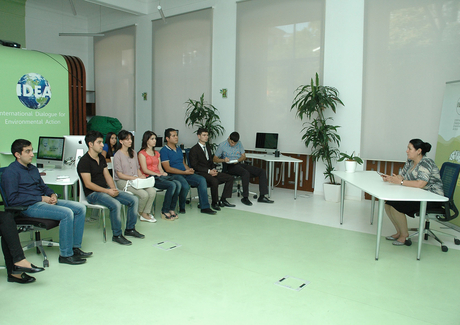 IDEA holds seminar on fighting air pollution
