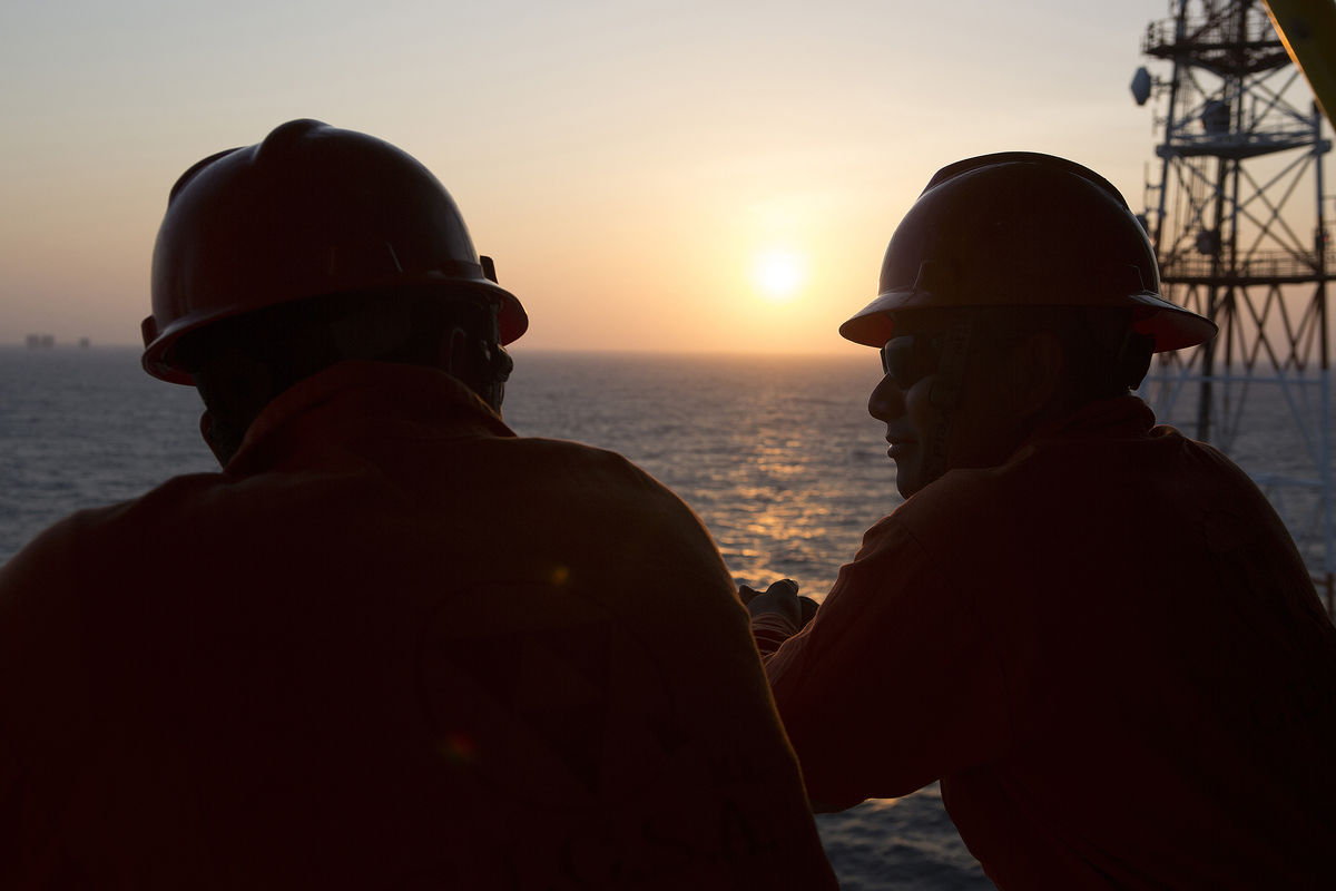 Global oil layoffs top 100,000 as job pilgrims’ dreams shatter