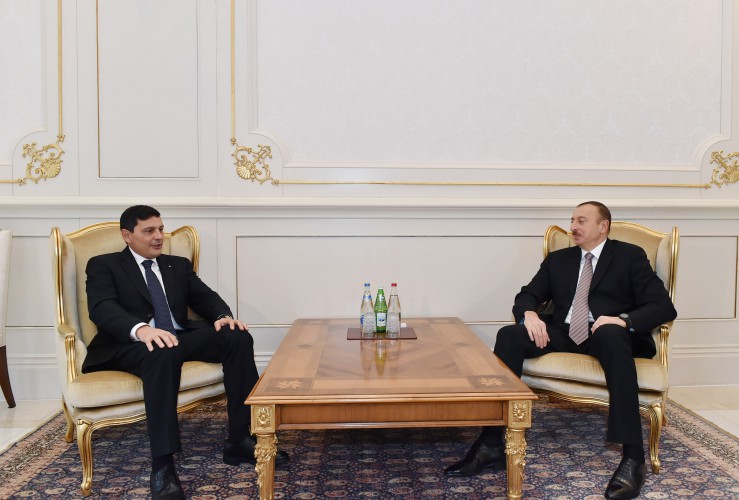 President Aliyev receives credentials of the newly-appointed envoys