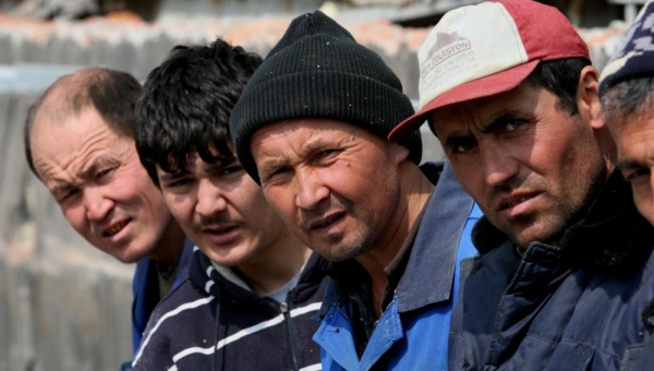 Kazakhstan says illegal immigration hits 300,000 a year