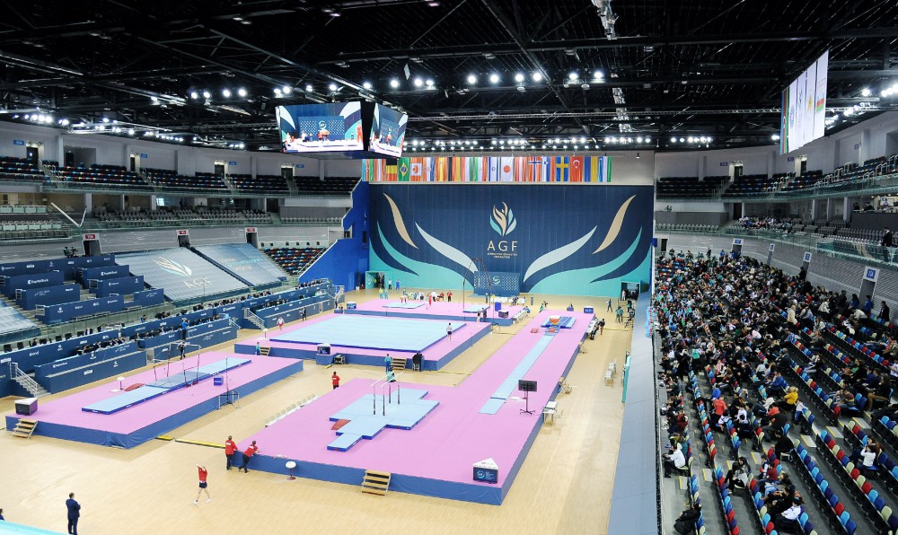 German Lina Philip grabs gold in uneven bars event
