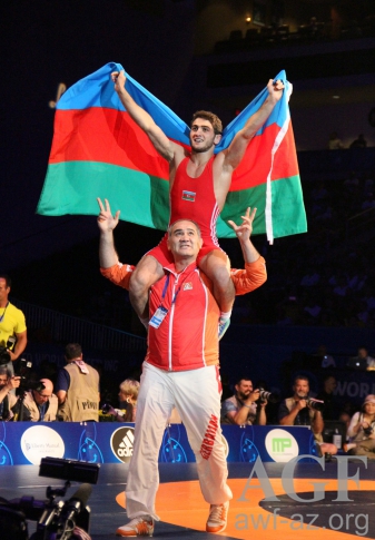 Azerbaijani wrestlers thrill the world