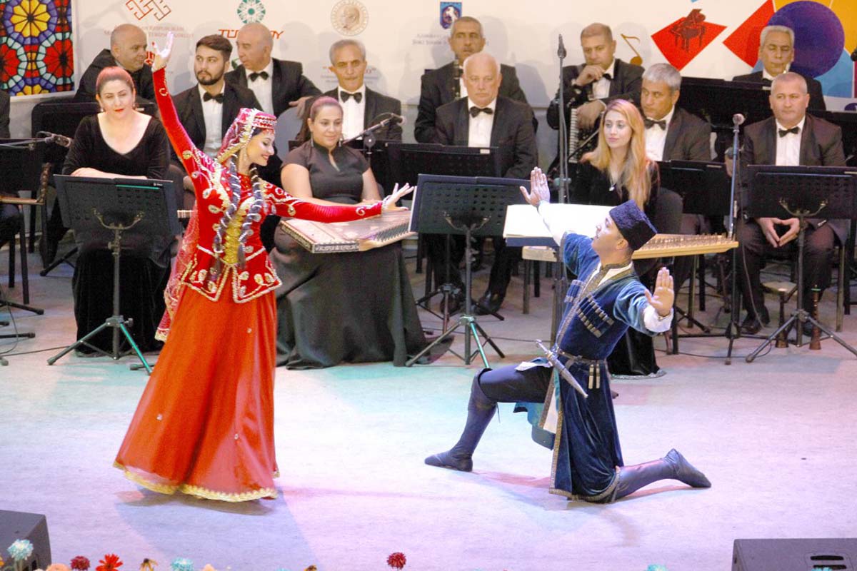 7th Silk Way Int'l Music Festival wraps up in Sheki