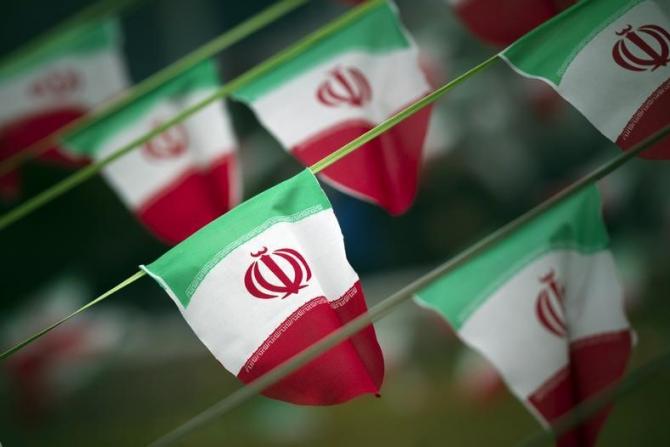 Iran eyes stakes in foreign refineries