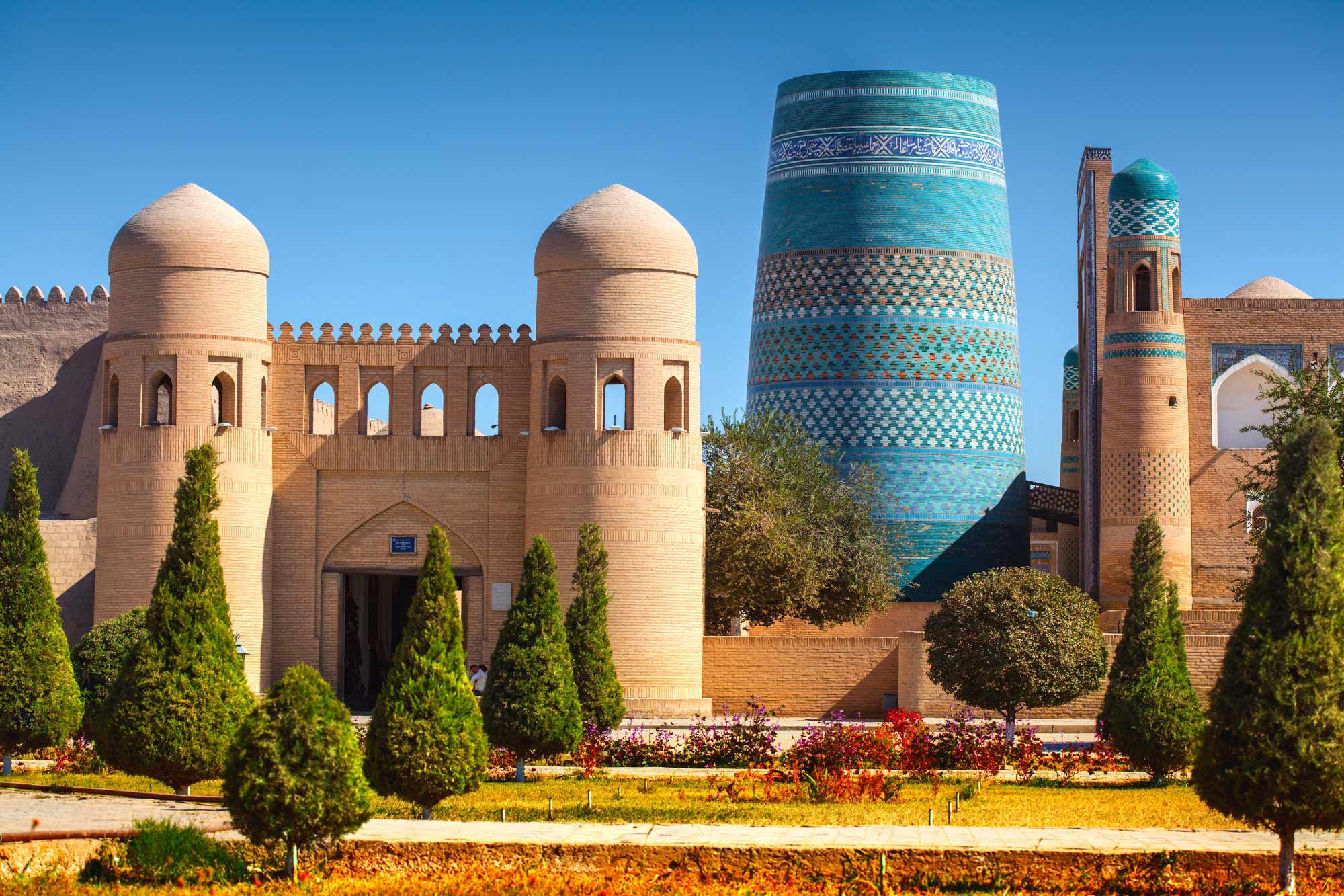 Uzbekistan boosts protection of private sector