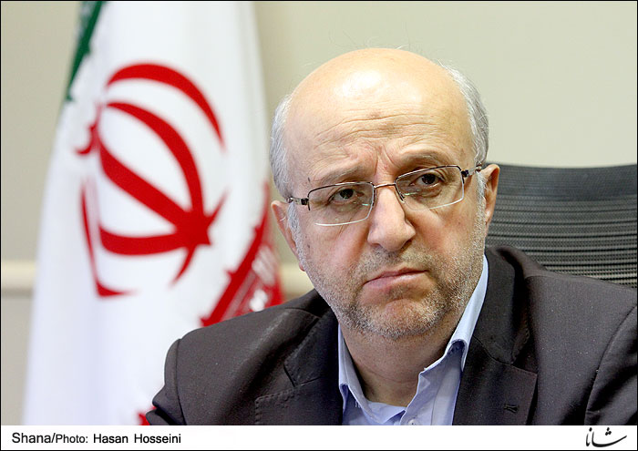 Iran defines Asian buyers as oil trade priority