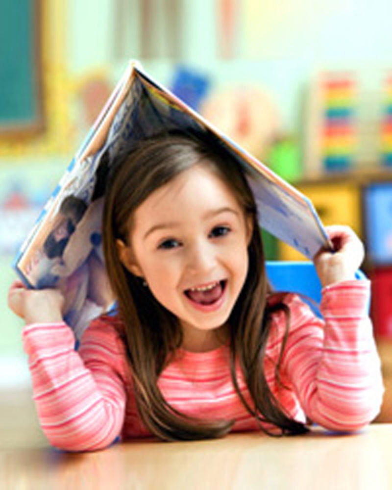 Should children learn second language from an early age?