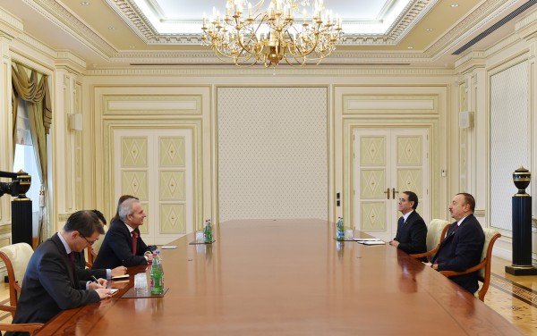 Baku, London mull prospects of deepening ties