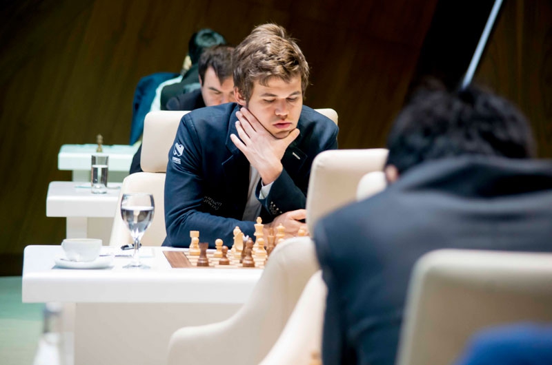 Magnus leads table, Mammadyarov takes first victory in Shamkir Chess 2015