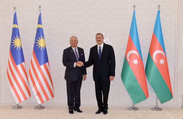 Baku, Kuala-Lumpur ink MoUs on partnership