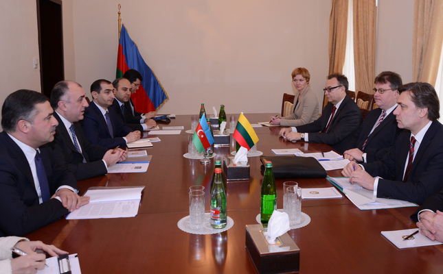 Azerbaijani FM hold talks with Lithuanian counterpart