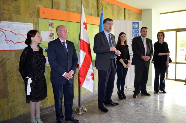 Georgia's Azerbaijanis to get legal advice in native language