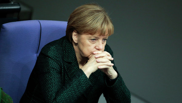 Greek authorities should be ready to lodge refugees - Merkel