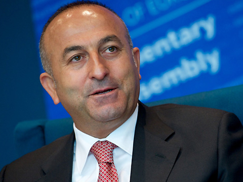 Turkey seeks to strengthen ties with Azerbaijan