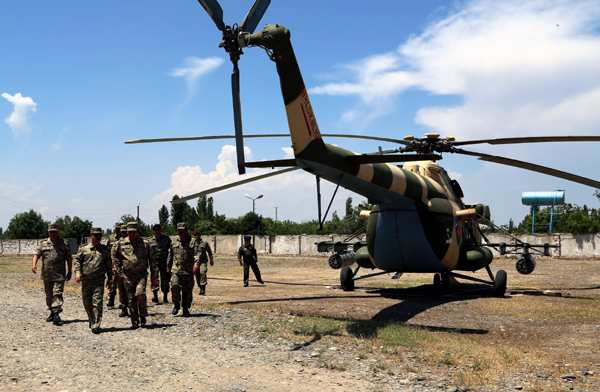 Azerbaijani Army stages large-scale exercises