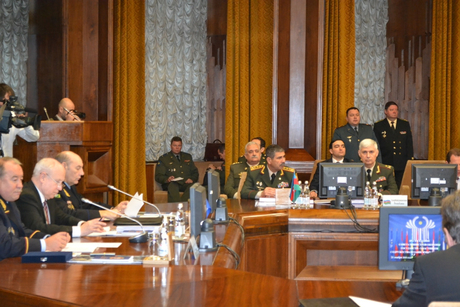Azerbaijani Defense Minister meets with counterparts in Moscow
