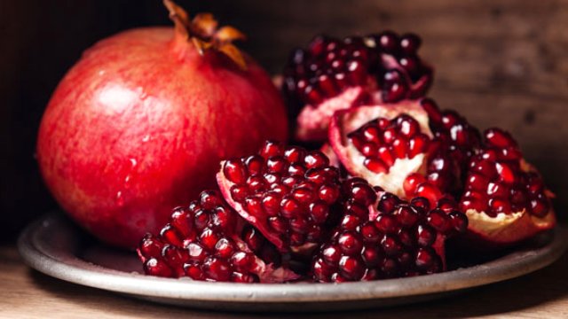 Azerbaijan intends to increase export of pomegranate products