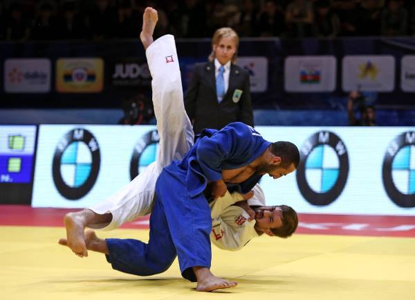 Azerbaijani judoka advances to 1/8 finals