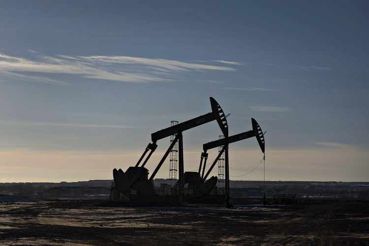 Oil still stuck in the $60 box but possible Iran deal would take it down