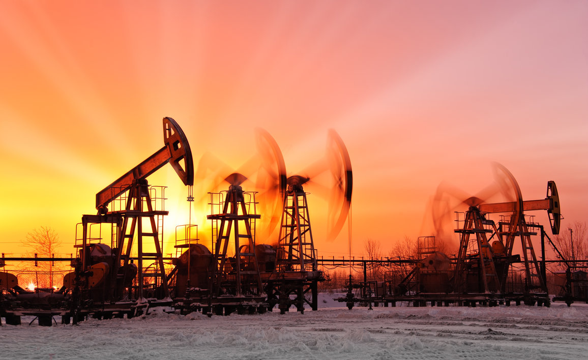 Russian oil export tariffs fall