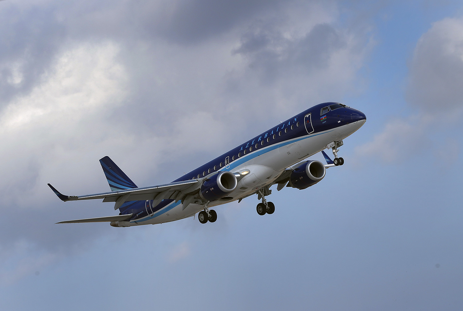 AZAL to resume flights to Berlin