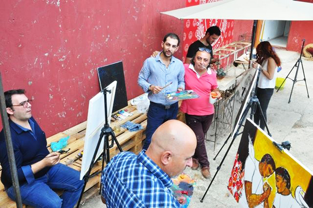Artists show skills outdoor