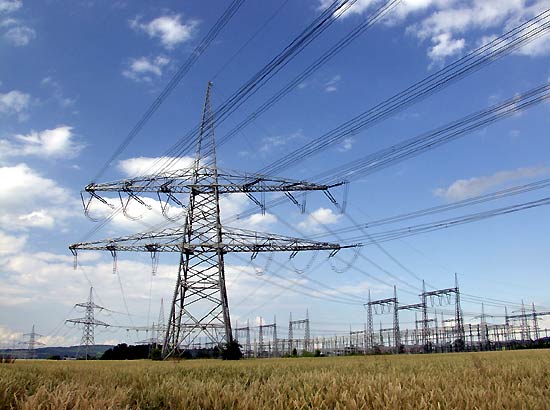 Azerbaijan can get dividends for electricity transmission