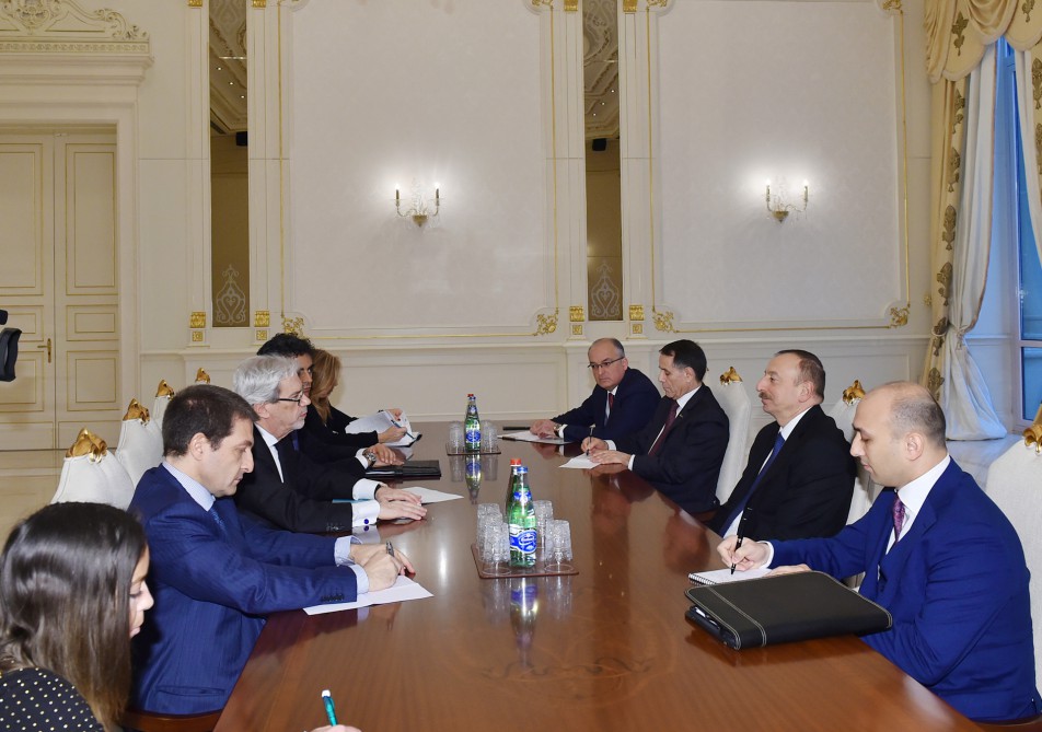 President Aliyev receives Italian delegation