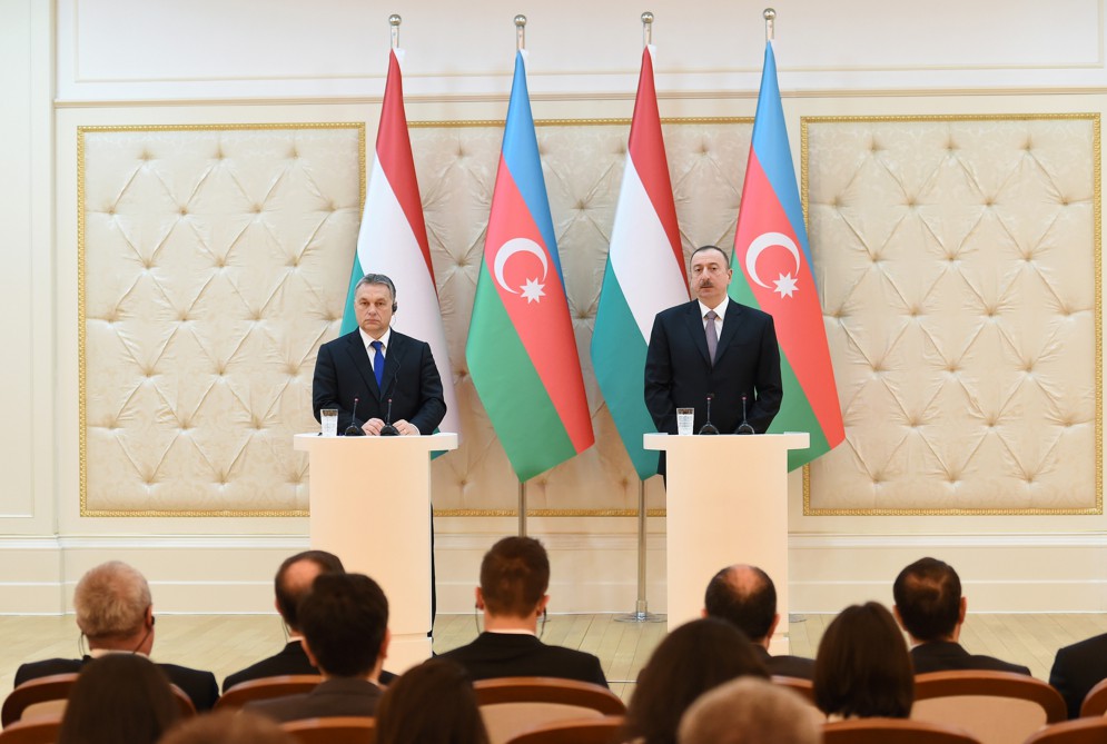 President Ilham Aliyev, Hungarian PM hold one-on-one meeting - UPDATE