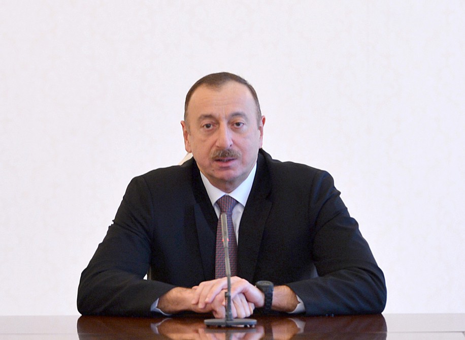 President Aliyev receives delegation led by EU’s Salber - UPDATE
