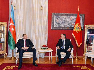 Presidents of Azerbaijan and Montenegro meet in private