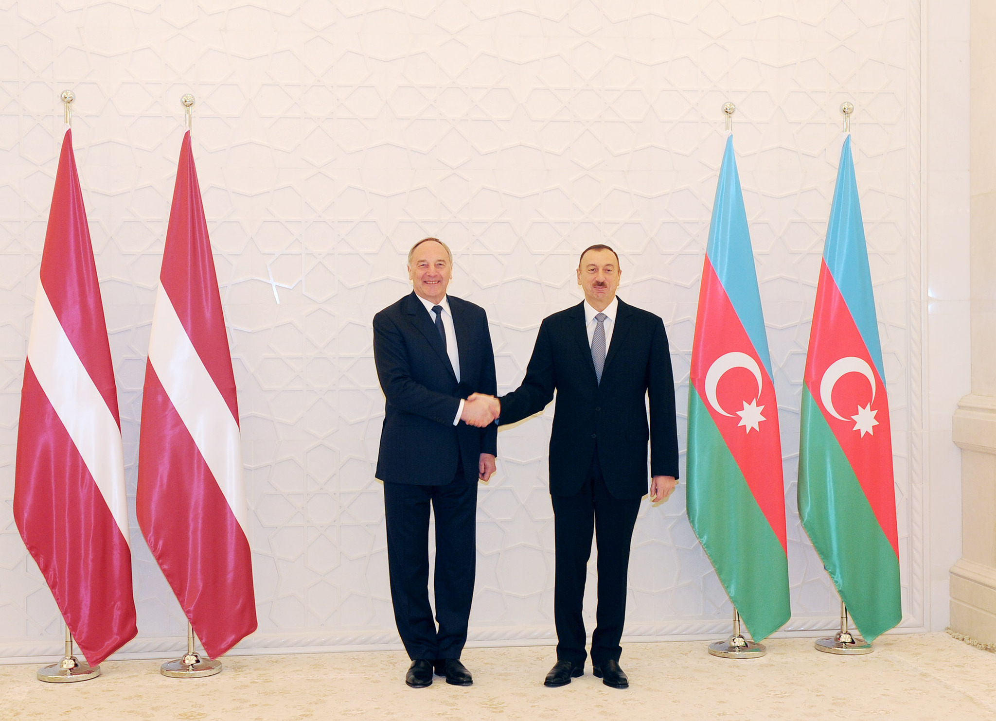 Azerbaijani, Latvian presidents keen on closer cooperation (UPDATE)