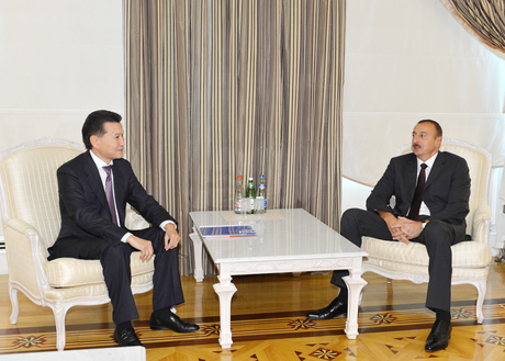 President Aliyev receives President of World Chess Federation
