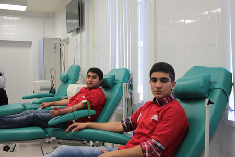 Azerbaijani youth group supports blood donation campaign in Moscow