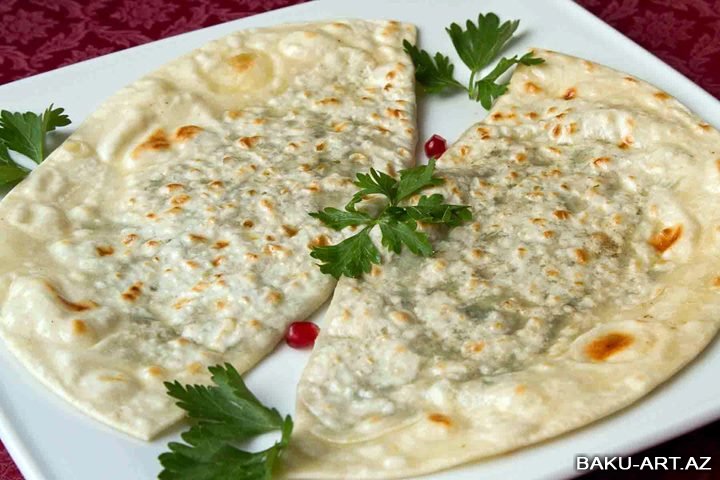How to cook Azerbaijani pizza-qutab