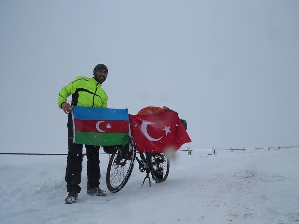 Azerbaijani cyclist still pedaling despite  harsh conditions