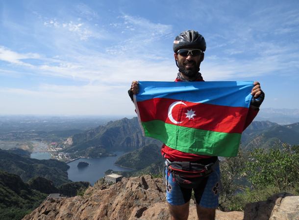 First Azerbaijani cycle-traveler to continue his long journey