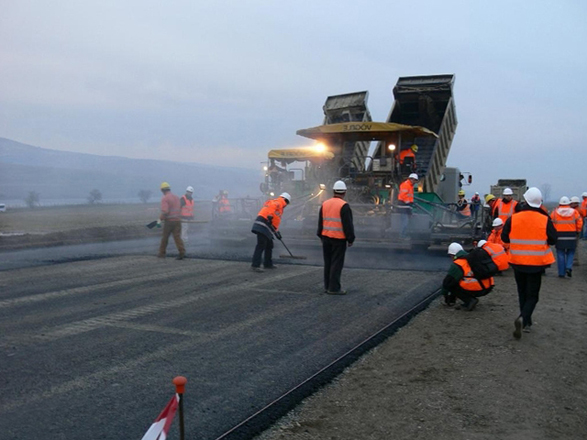 President issues 3.5 mln manats to road construction in Agsu