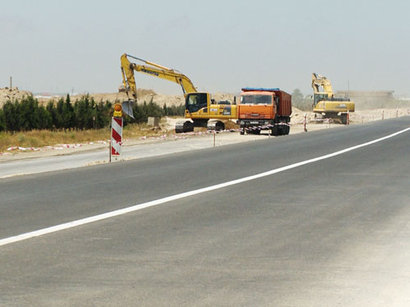 President Aliyev issues funds for highway construction in Saatli