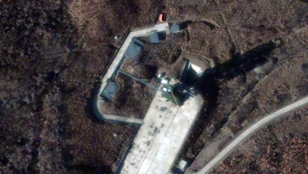 North Korea starts disassembling rocket - agency