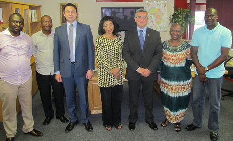 Azerbaijan, South Africa explore prospects for developing ties between research centers