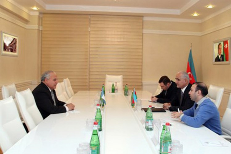 Azerbaijan seeks to develop ties with Guatemala