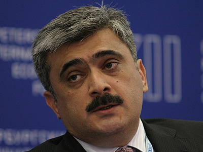 Azerbaijan ups spending for political parties in 2013