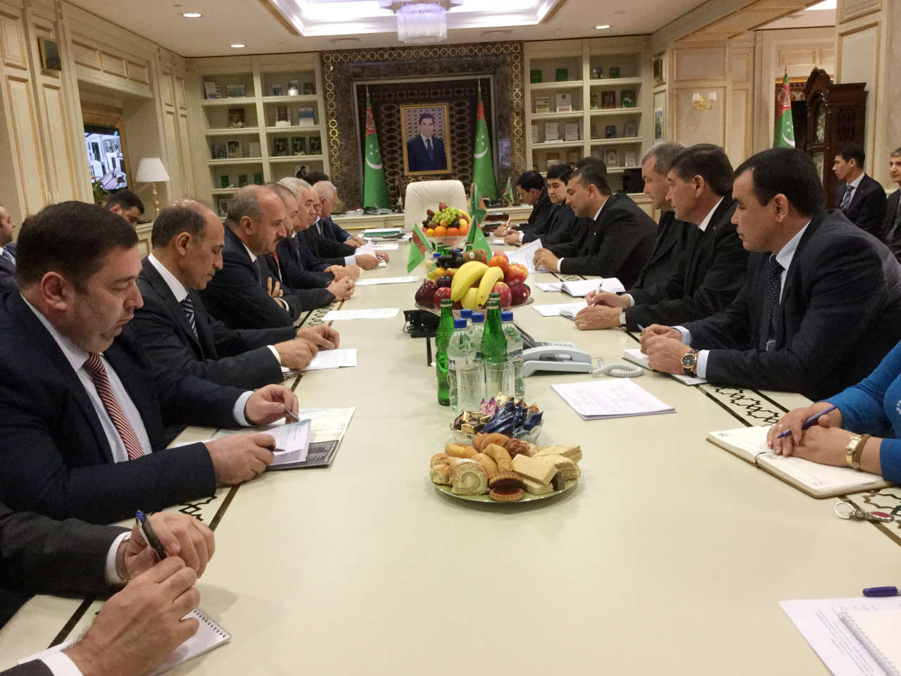 Azerbaijan, Turkmenistan to establish transport corridor committee