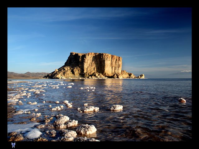 UNEP official cites main causes for shoaling of Lake Urmia